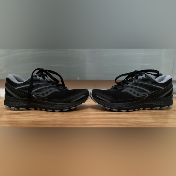 Saucony Cohesion TR13 trail running sneaker Sz 6W - Picture 6 of 8
